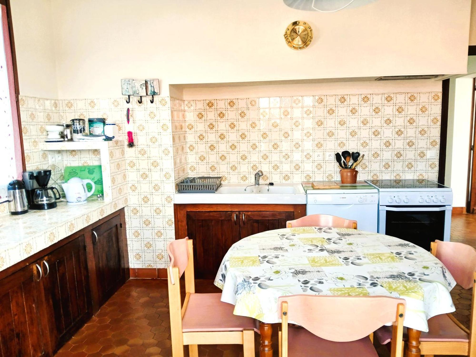 Spacieux Appartement Proche Centre Et Piscine Condom Εξωτερικό φωτογραφία